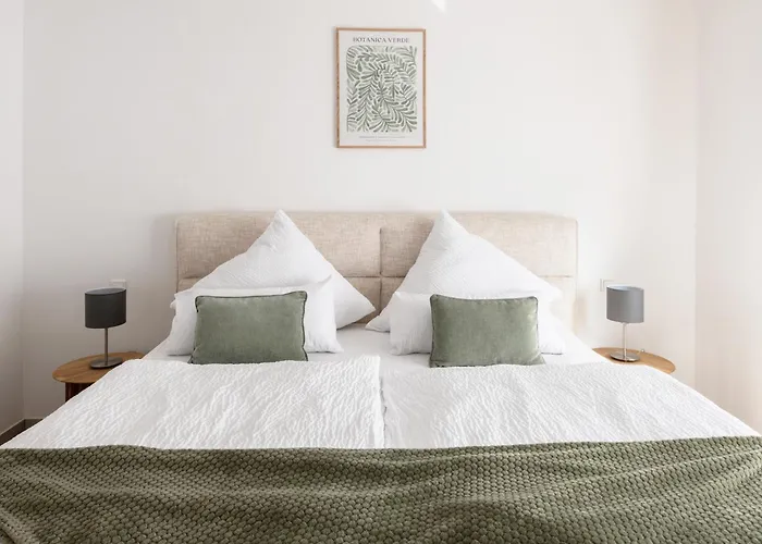 Exklusive Mit Ahrblick 3