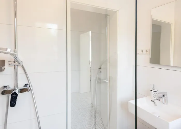 Exklusive Mit Ahrblick 3 *